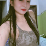 Mungkin gambar satu orang atau lebih dan kepang